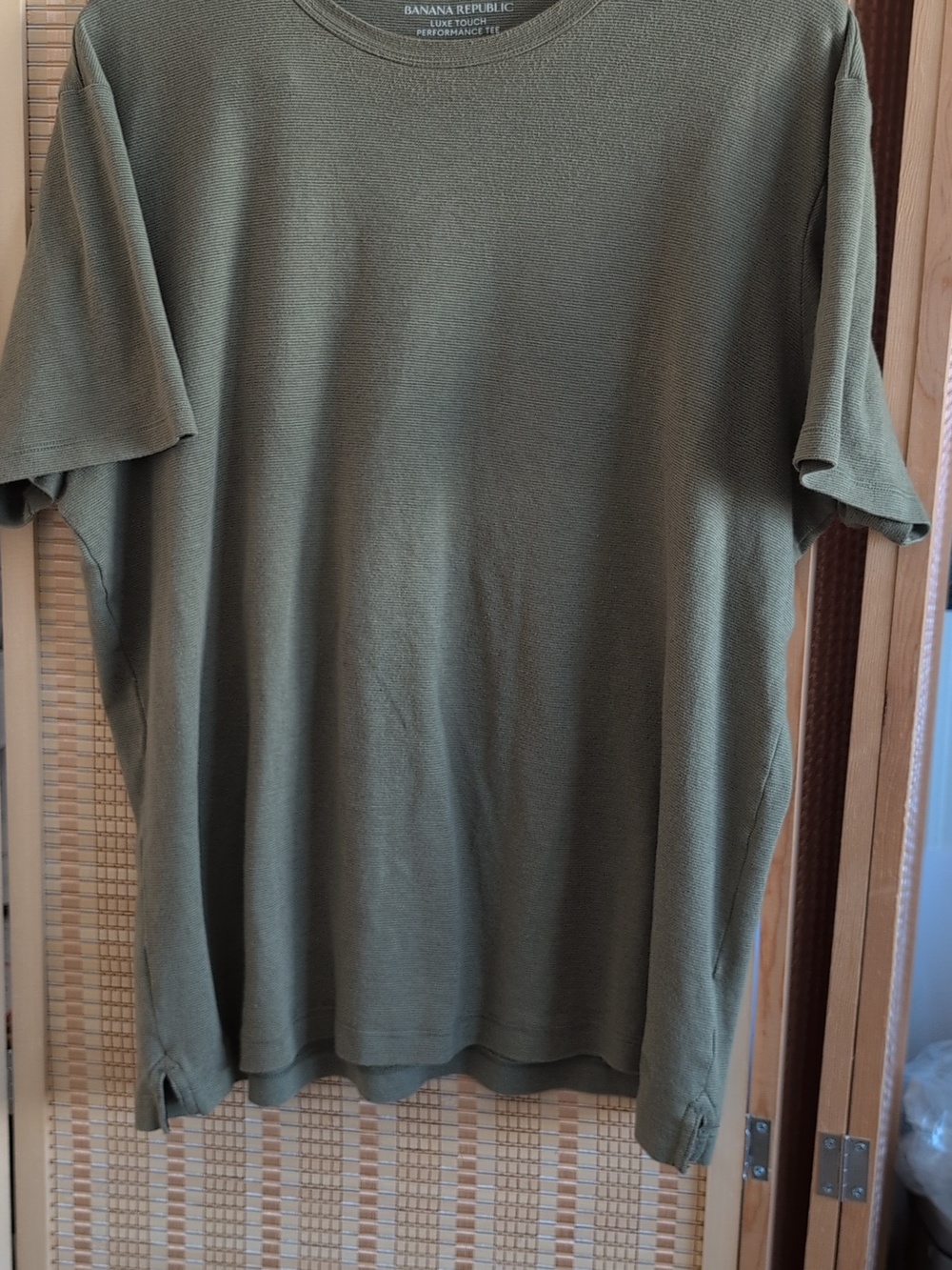 Banana Republic Olive Green Knit Chino Tee - Picture 10 of 10
